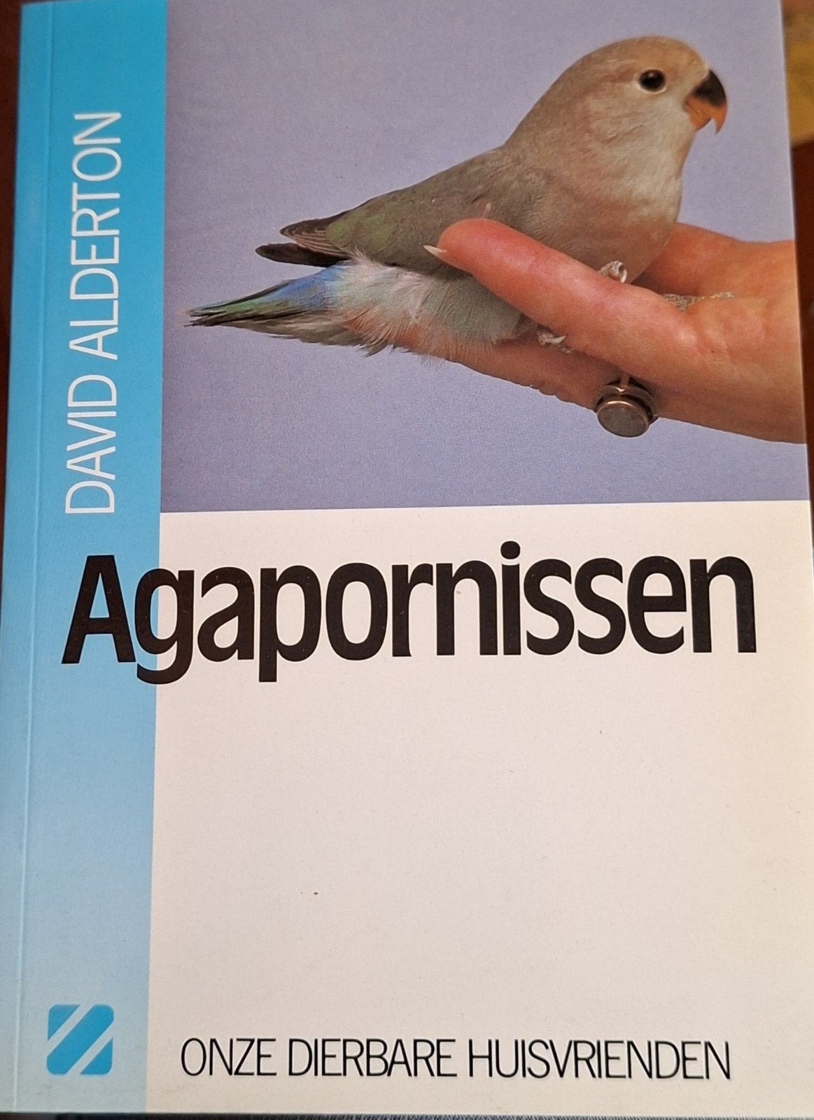 Agapornissen - David Alderton (1988), Ophalen of Verzenden, Gelezen, Vogels, David Alderton
