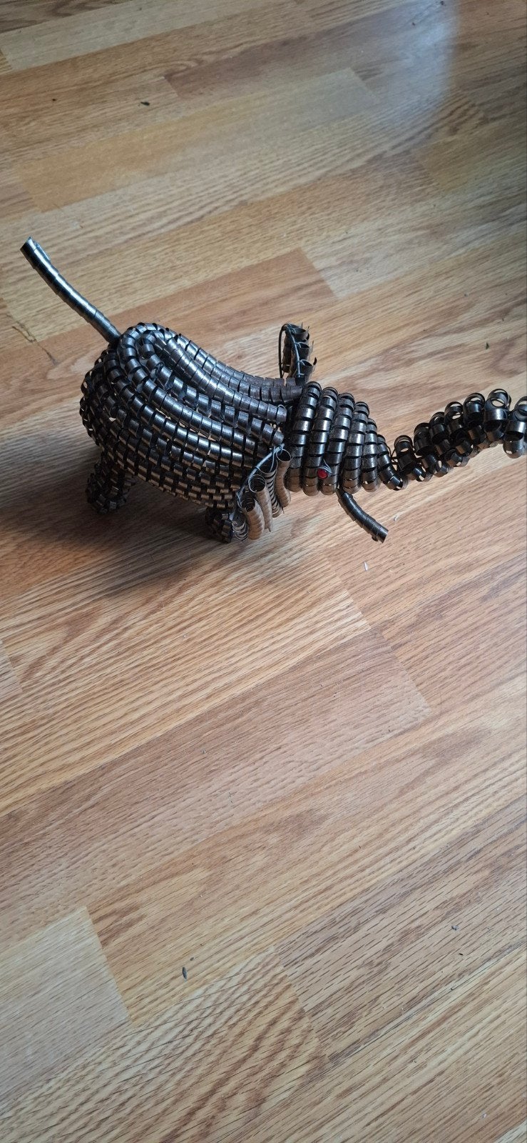 Metalen olifant sculptuur van spiraalvormige ringen, Zilver, Ophalen of Verzenden, 20 - 50 cm, Beeld