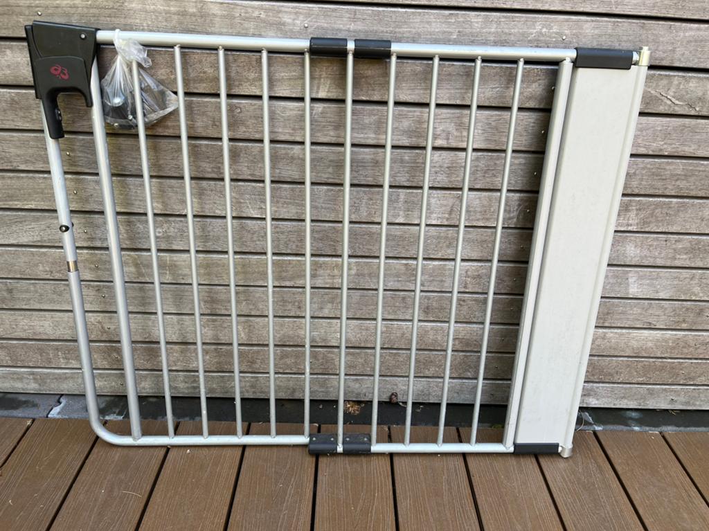 Verstelbaar traphekje A3 Safety Door, Kinderen en Baby's, Traphekjes, Ophalen, Gebruikt, 100 tot 115 cm, Klemhekje