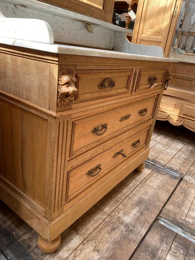 Frans eiken landelijk commode kast ladekast, Antiek en Kunst, Ophalen