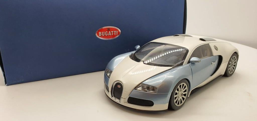 Bugatti EB 16.4 Veyron Showcar Pearl/Ice Blue van AutoArt, Ophalen of Verzenden, Nieuw, Auto, Autoart
