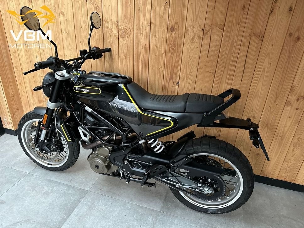 Husqvarna Svartpilen 401 ABS 35kw a2 rijbewijs geschikt! 390, Motoren, Bedrijf, Onbekend, 373 cc, Husqvarna