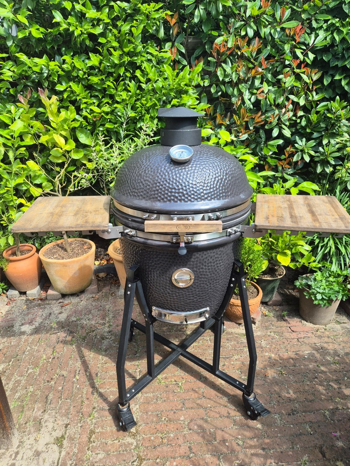Grizzly Grills Kamado BBQ met hoes en zijtafels, Tuin en Terras, Barbecue-accessoires, Ophalen, Gebruikt, Grizzly Grills