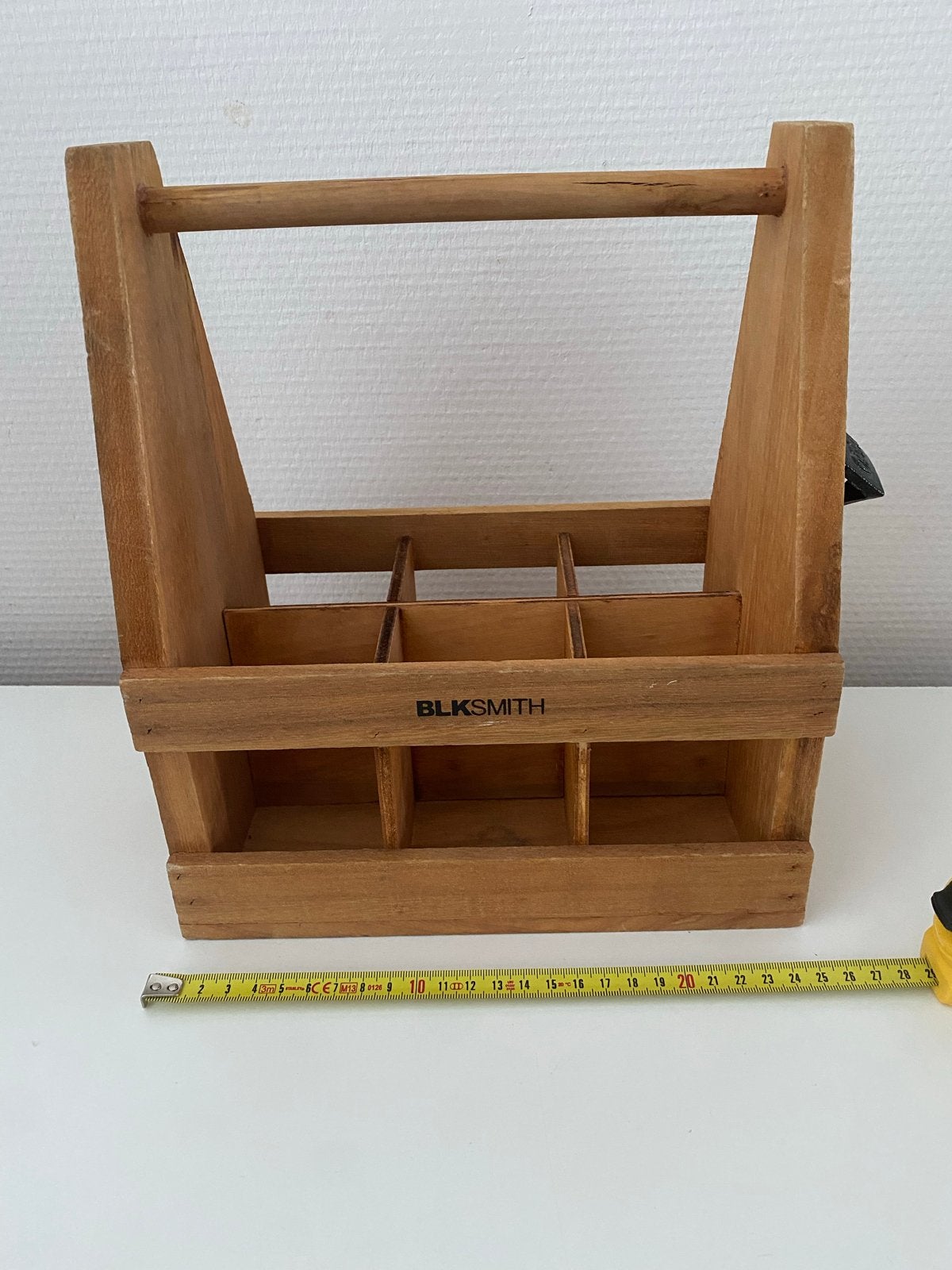 Houten flessenrek / bierdrager met opener, Gebruikt, 5 tot 15 flessen, Ophalen of Verzenden, 5 – 50