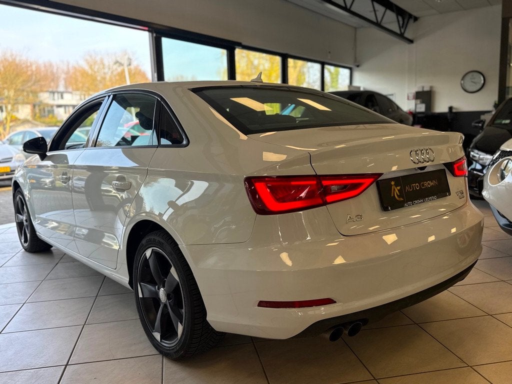 Audi A3 Limousine 1.4 TFSI CoD Attraction Pro Line Plus, Auto's, Audi, Parkeersensor, Gebruikt, 4 cilinders, 150 pk