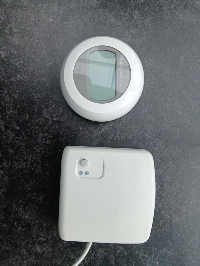 Honeywell Home Draadloze Thermostaat met Ontvanger, Ophalen of Verzenden, Slimme thermostaat, Gebruikt