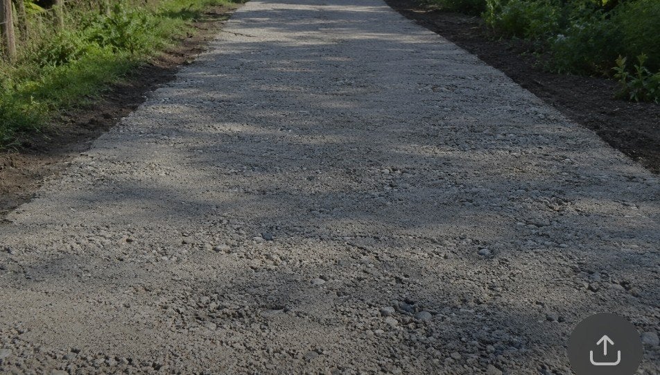 Betongranulaat ca. 150 m3, Tuin en Terras, Ophalen, Overige materialen, Gebruikt, Split