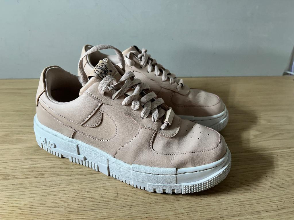 Nike Air Force 1 Sage Sneakers Lichtroze Maat 38,5, Nike, Ophalen of Verzenden, Roze, Sneakers of Gympen
