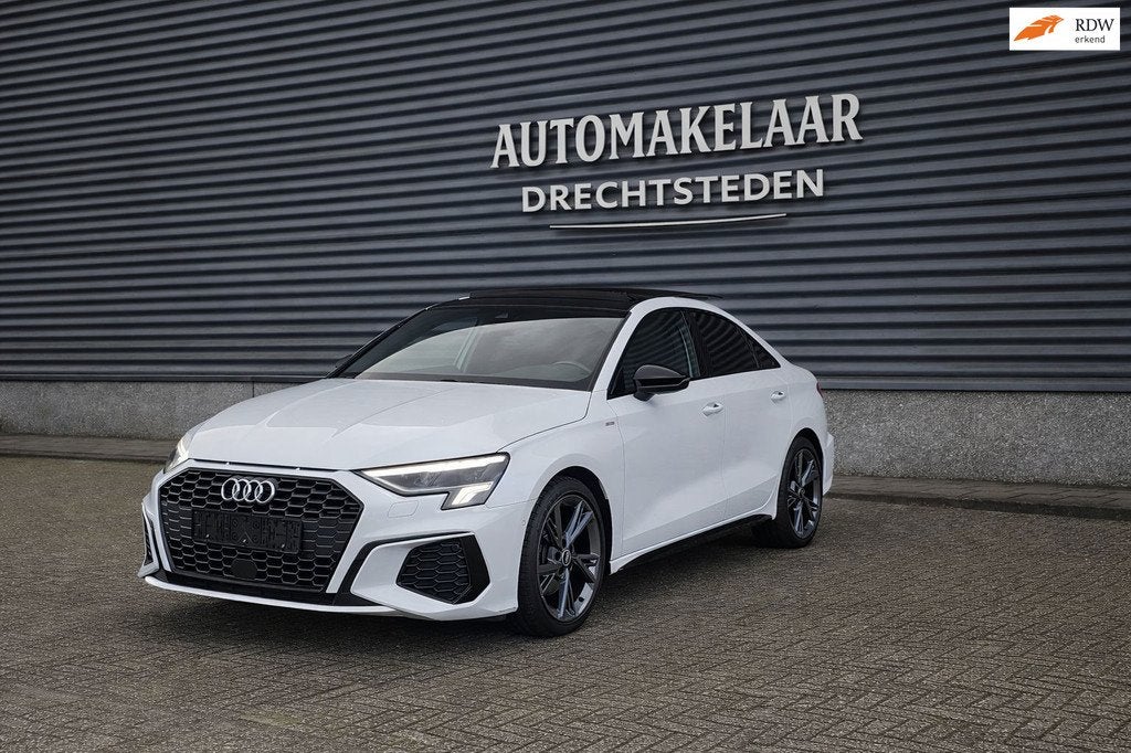 Audi A3 Limousine 35 TFSI 3*S-line Sedan Full Pano/Rs Seats/, Auto's, Audi, Bedrijf, Te koop, A3, ABS, Adaptive Cruise Control