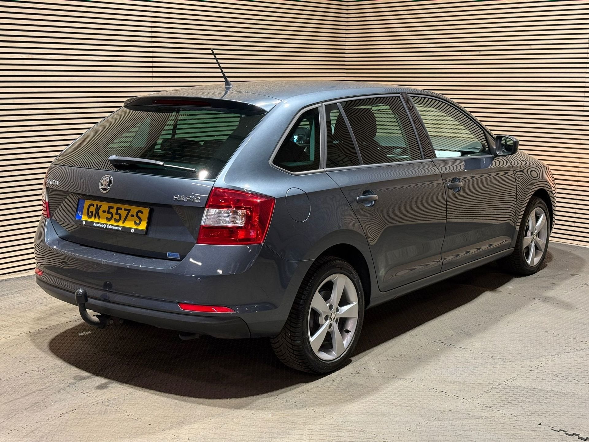 Skoda Rapid Spaceback 1.2 TSI Edition | Dealer onderhoud | A, Auto's, Skoda, 4 cilinders, Met garantie (alle), Origineel Nederlands