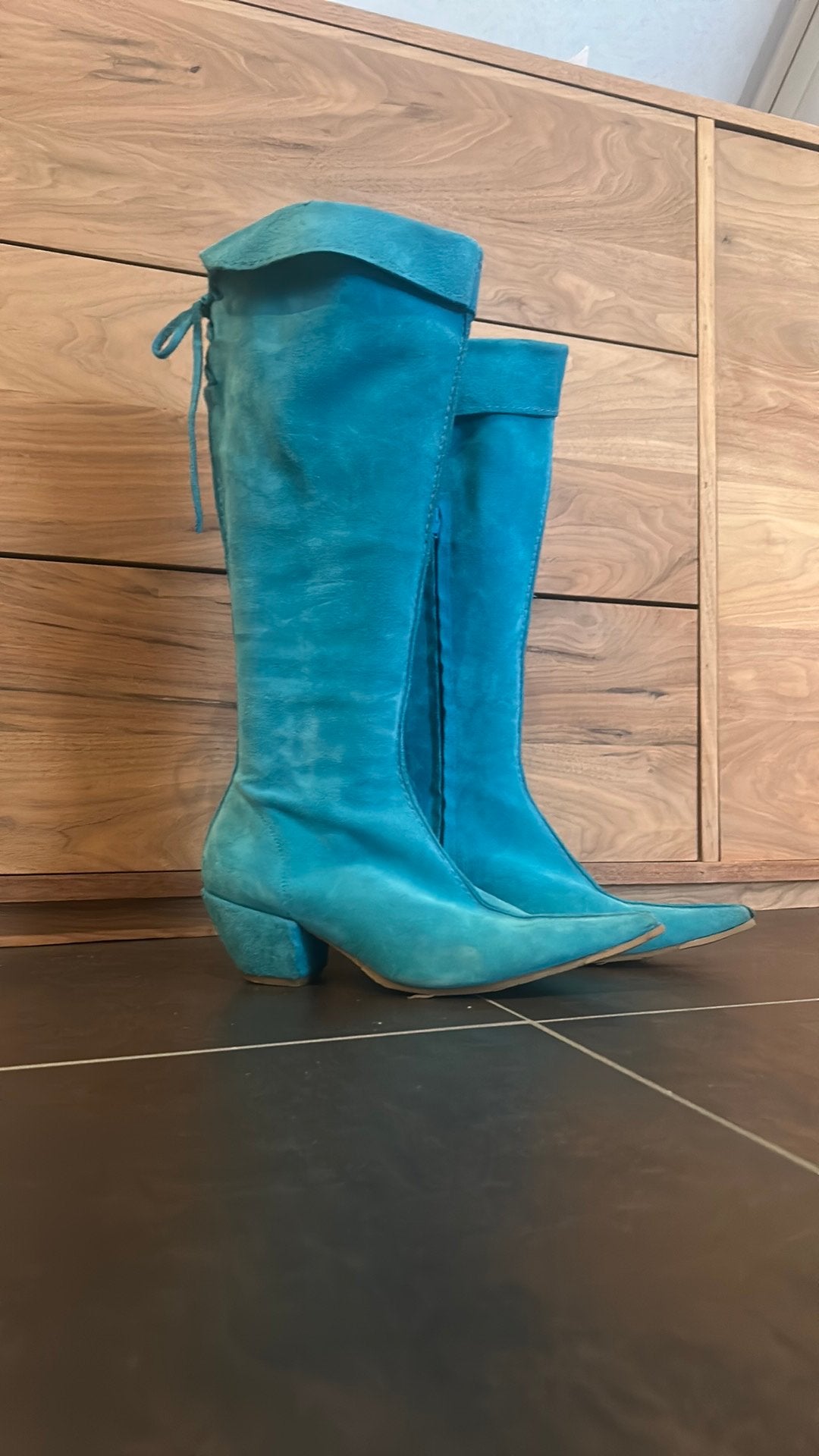 Turquoise , suede modieuze laarzen , maat 37, Ophalen, Hoge laarzen, Overige kleuren, Zo goed als nieuw