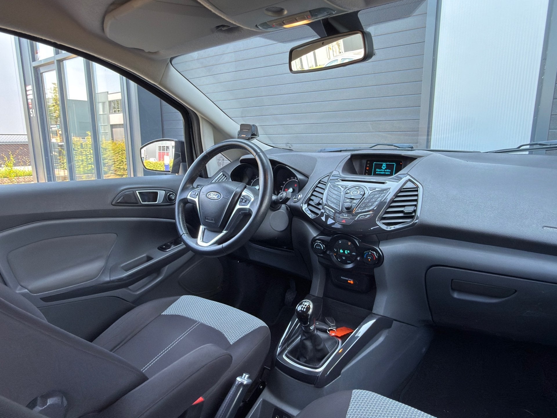 Ford EcoSport 1.0 EcoBoost Titanium /LAGE KM / KEYLESS / APK, Auto's, Voorwielaandrijving, Euro 5, 125 pk, Gebruikt