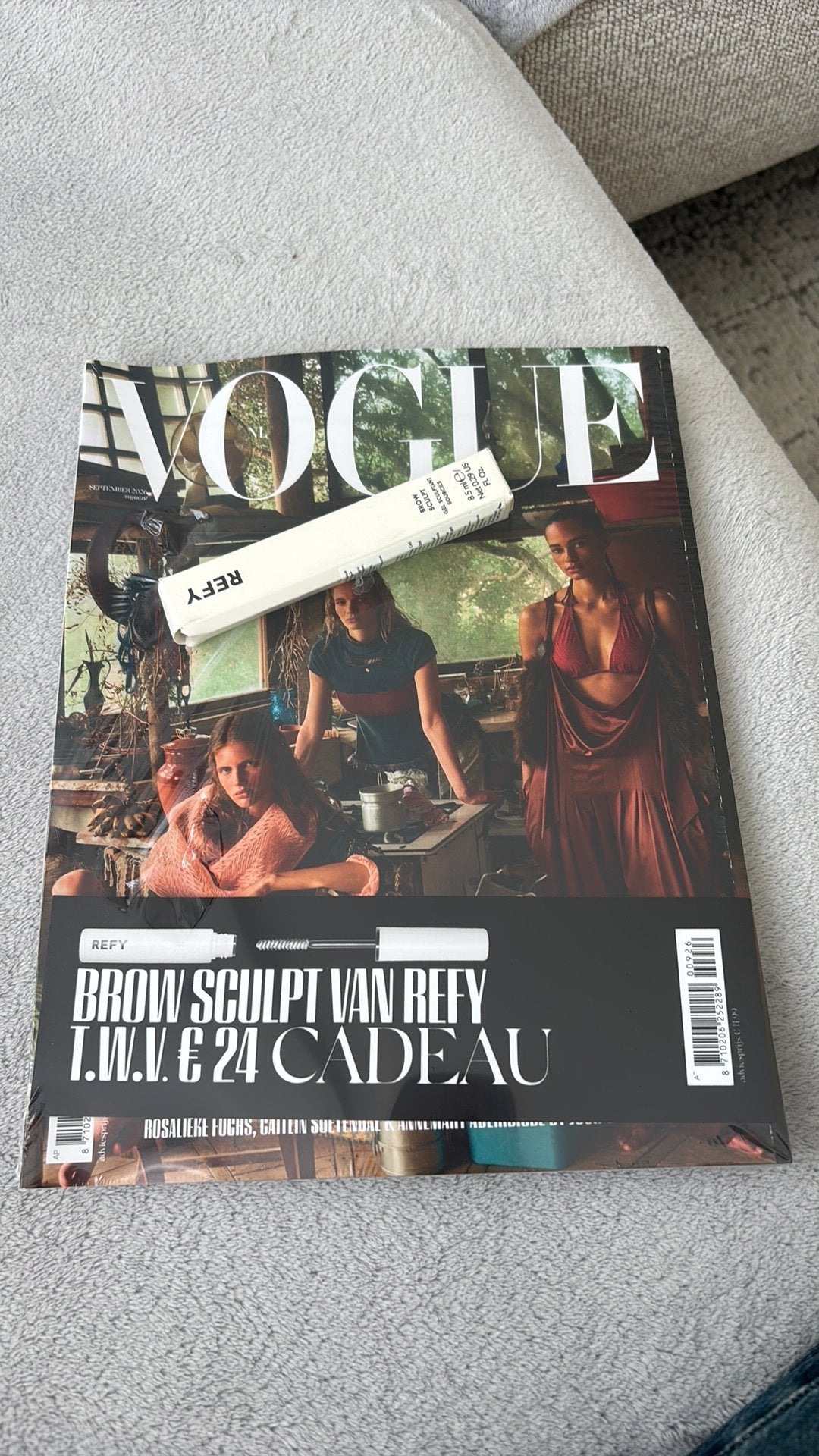 Vogue x Refy, Boeken, Tijdschriften en Kranten, Ophalen of Verzenden, Zo goed als nieuw
