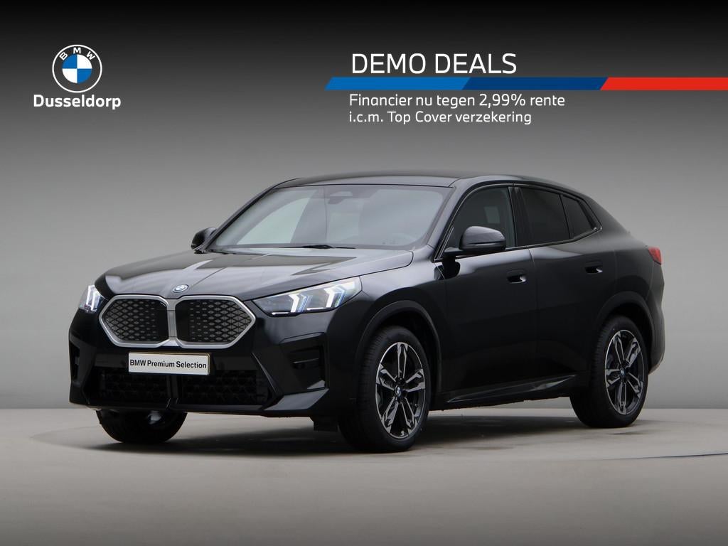 BMW iX2 eDrive20 67 kWh M Sport Edition (bj 2025, automaat), Auto's, BMW, 478 km, IX2, Met garantie (alle), 24 min