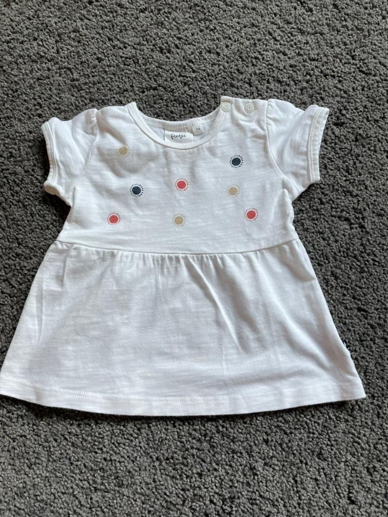 Feetje wit baby jurkje maat 74, Ophalen of Verzenden, Zo goed als nieuw, Meisje, Jurkje of Rokje