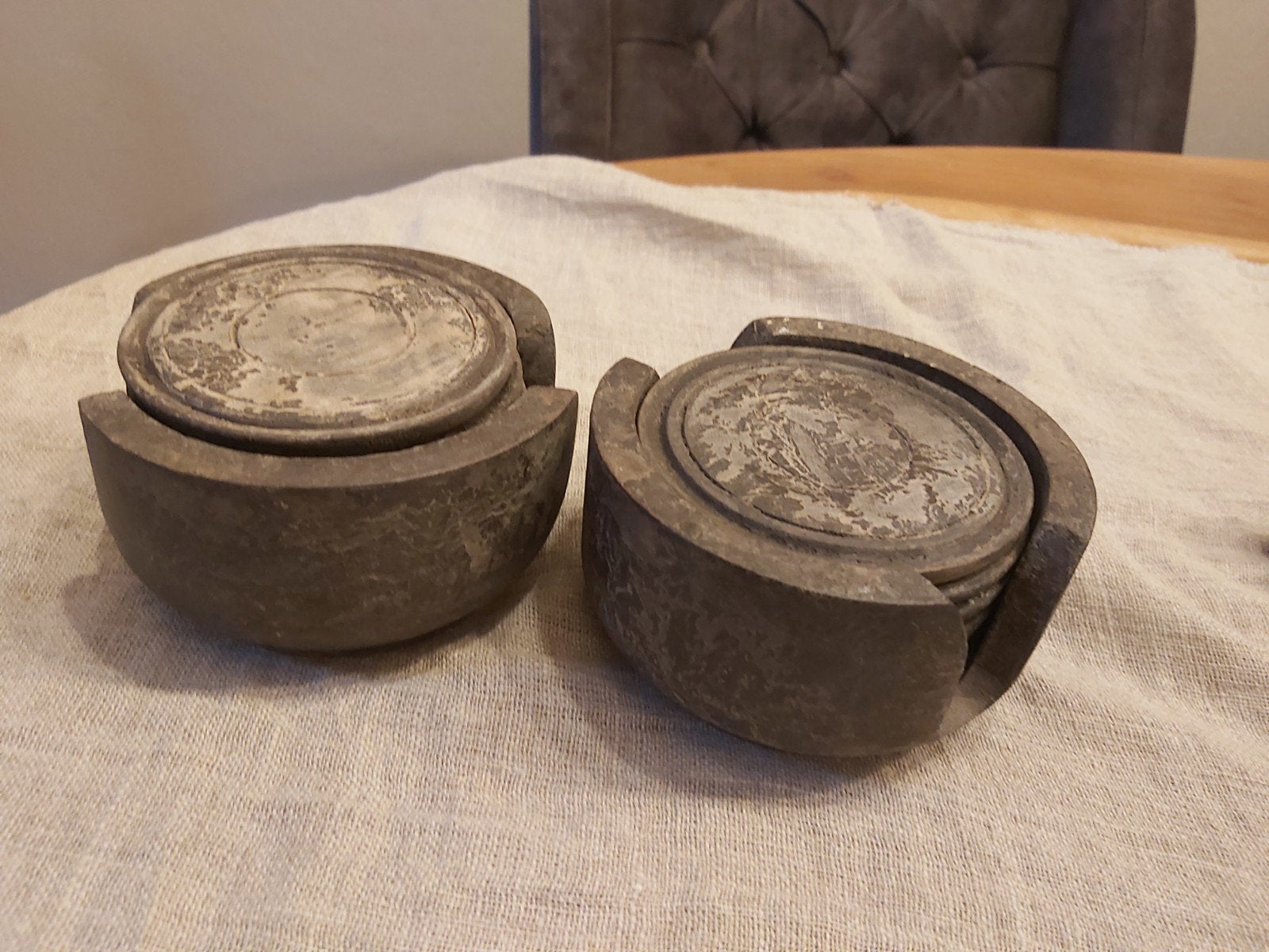 2 brocante   Onderzetters met houder, Ophalen, Zo goed als nieuw