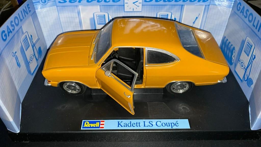 Opel Kadett LS Coupè Revell 1:18, Ophalen of Verzenden, Nieuw, Auto, Revell