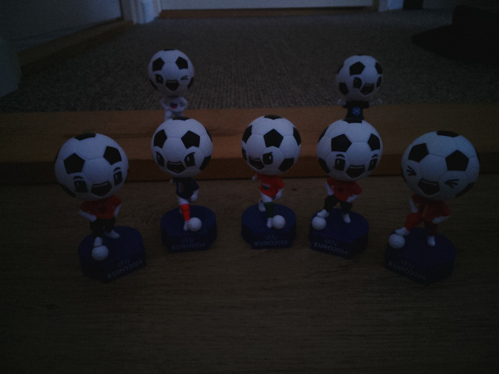 Set van 5 UEFA Euro 2024 voetbalbeeldjes, Ophalen of Verzenden, Zo goed als nieuw, Overige sporten, Beeldje of Poppetje