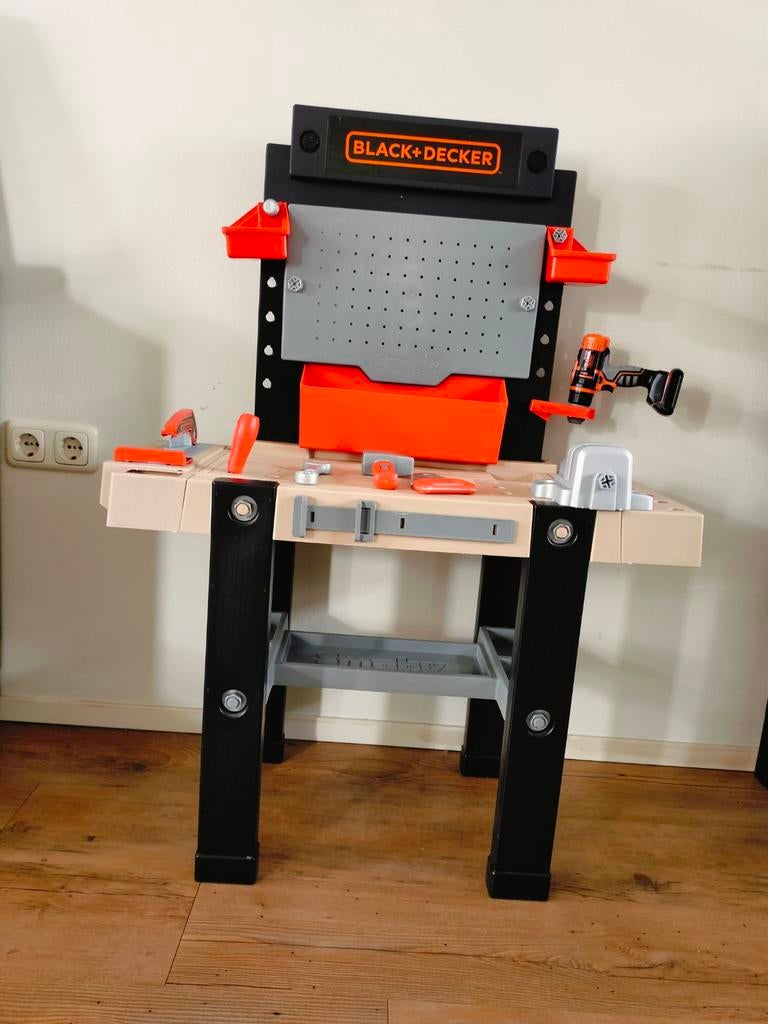 Black & Decker werkbankje met gereedschap, Ophalen