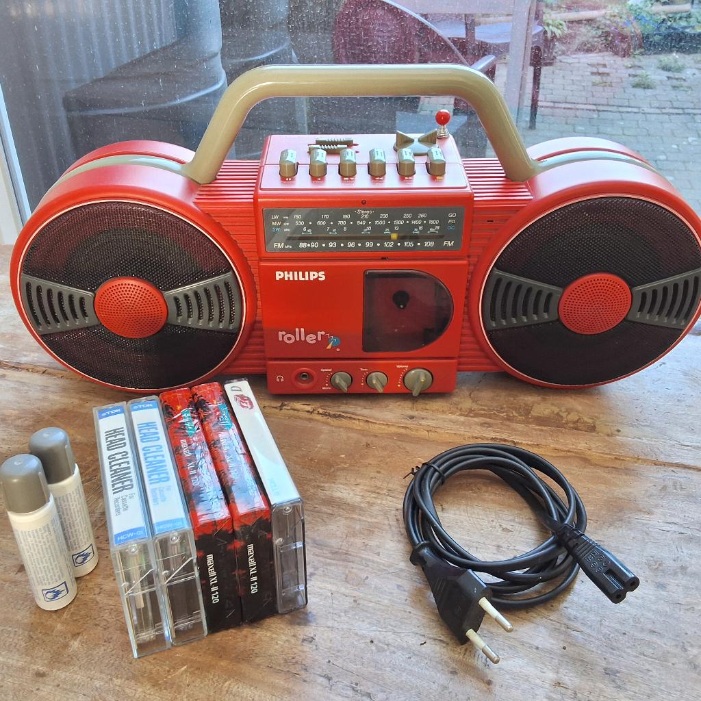 Philips roller radio en cassette speler, Audio, Tv en Foto, Radio's, Ophalen of Verzenden, Gebruikt, Radio