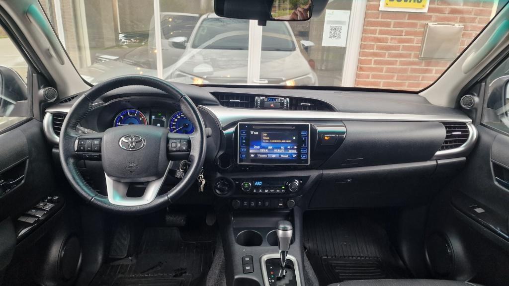 Toyota Hilux 2.4 D-4D-F DC 4WD Professional, Unieke staat!, Auto's, Bestelauto's, Stof, Gebruikt, 4 cilinders, 150 pk