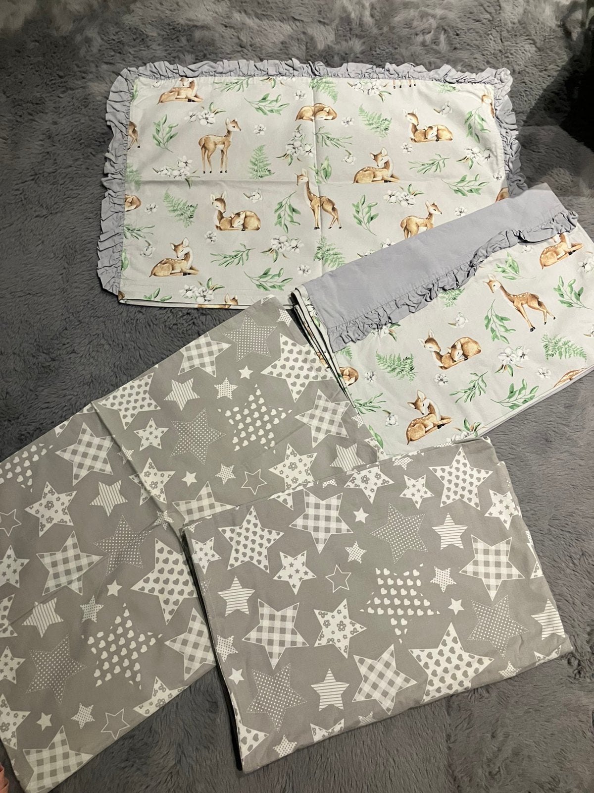 Babybeddengoed, Huis en Inrichting, Ophalen of Verzenden, Zo goed als nieuw, Wit, Schort