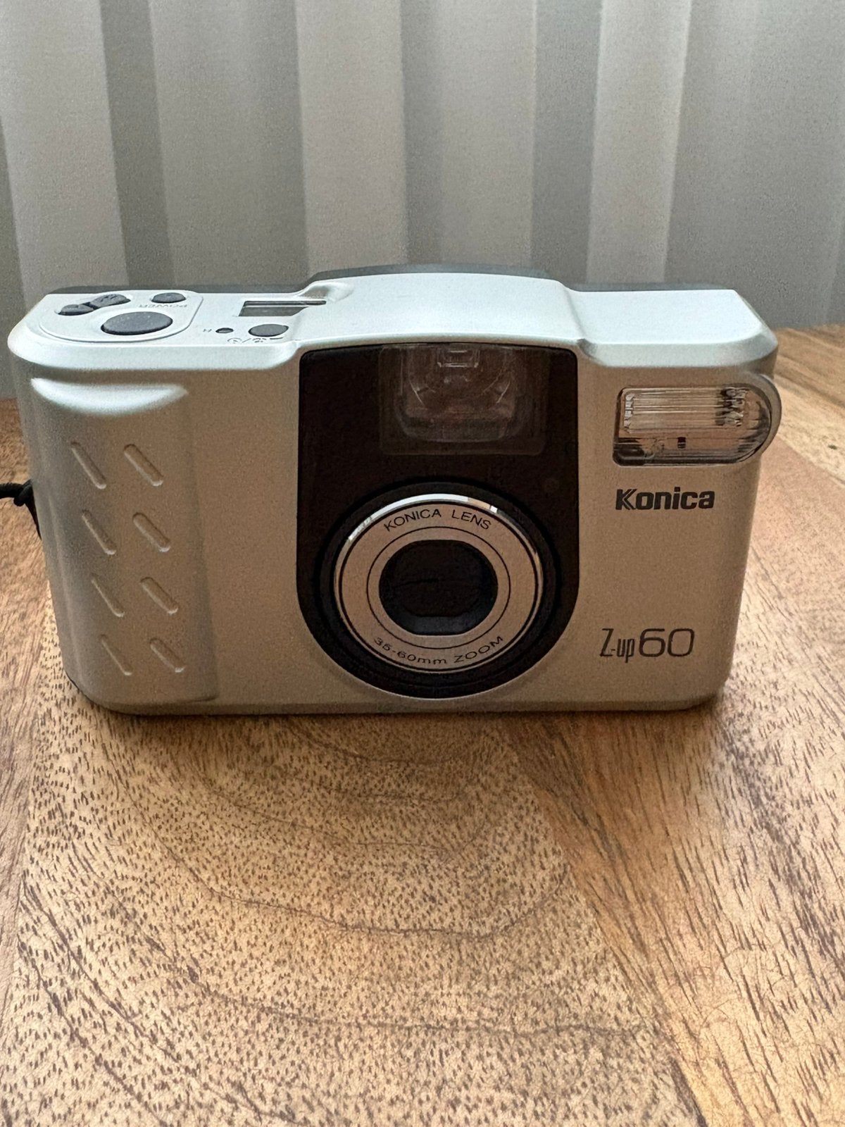 Konica z- up 60 Analoge camera, Ophalen, Zo goed als nieuw, Compact, Konica