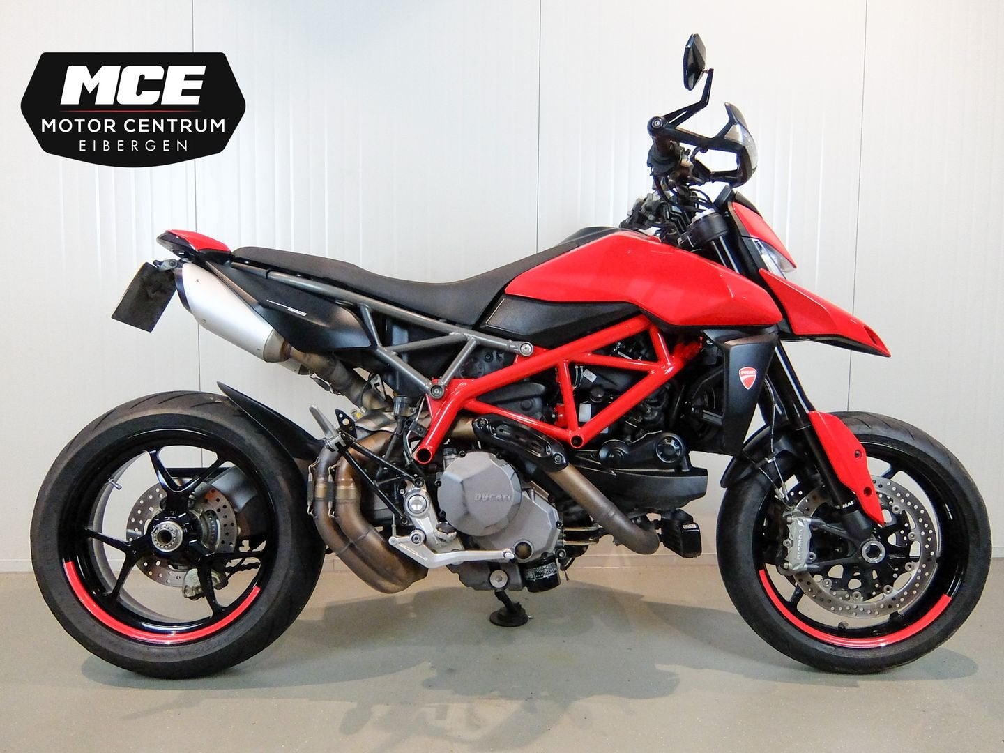 DUCATI HYPERMOTARD 950 (bj 2020), Motoren, Motoren | Ducati, DUCATI, 2 cilinders, Motorrijbewijs A, Bedrijf