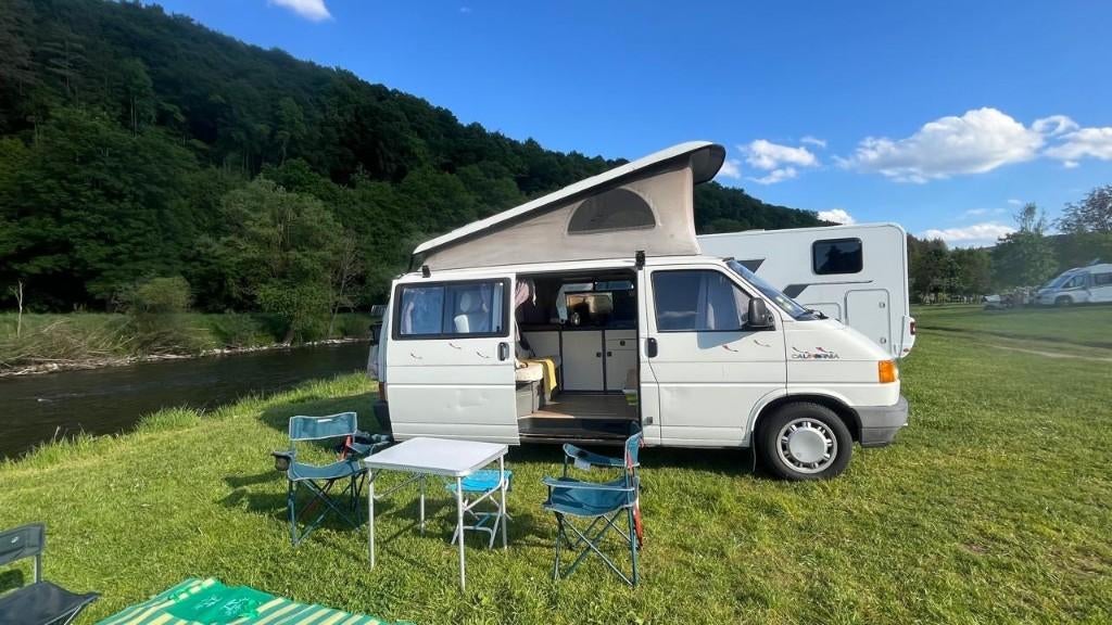 Camper VW T4 California Westfalia 1992 wit - APK 2028, Caravans en Kamperen, Campers, Chemisch toilet, Buscamper of Camperbus