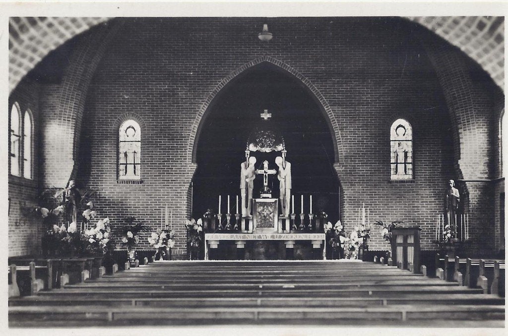 Amsterdamscheveld Altaar Kerk Oude Ansichtkaart ( A2210 ), Ophalen of Verzenden, 1960 tot 1980, Gelopen