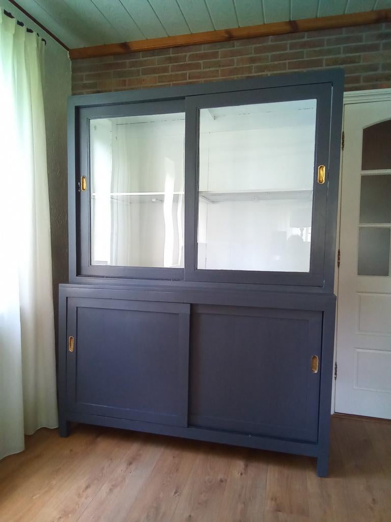 Mooie grote buffetkast, Huis en Inrichting, Ophalen, Gebruikt, 100 tot 150 cm, 200 cm of meer