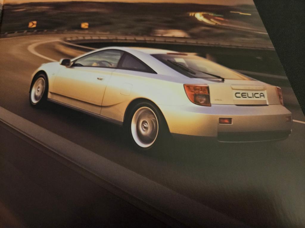 Brochure Toyota Celica 2003, Ophalen of Verzenden, Zo goed als nieuw, Toyota