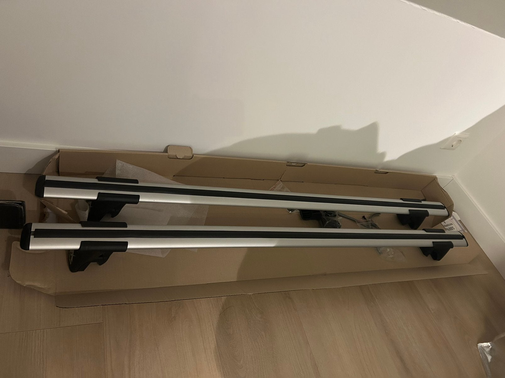 Aguri Runner R2D dakdragers – slechts 2x gebruikt – €70