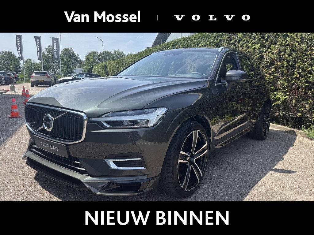 Volvo XC60 T8 Twin Engine AWD Momentum Luchtvering Heico Aut, Auto's, Volvo, 12 maanden, Gebruikt, 320 pk, Leder en Stof