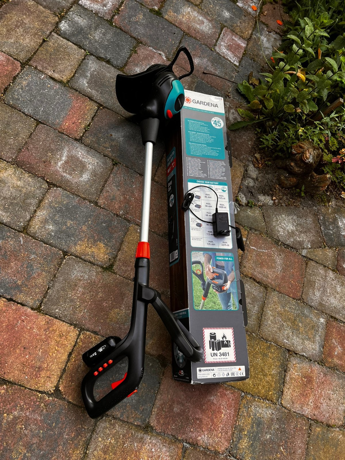Gardena accutrimmer EasyCut, Ophalen, Zo goed als nieuw, Minder dan 30 cm