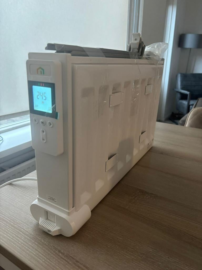 Yali 500W IP44 Radiator met stekker - Zo goed als nieuw, Doe-het-zelf en Verbouw, Verwarming en Radiatoren, Ophalen, Zo goed als nieuw