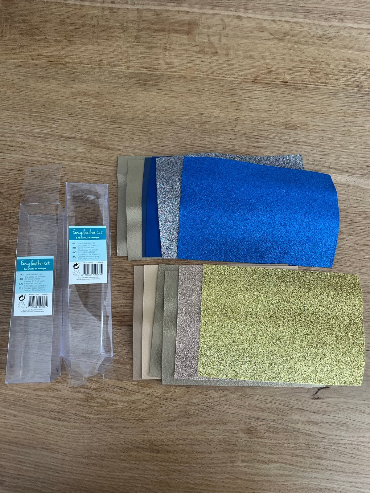 Fancy feather set 2 stuks, Nieuw, Meerkleurig, Ophalen of Verzenden, Knutselwerk