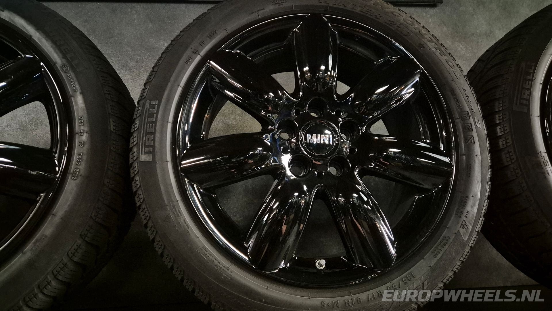 17 inch Mini velgen Clubman F54 F55 F56 JCW 528 winterbanden