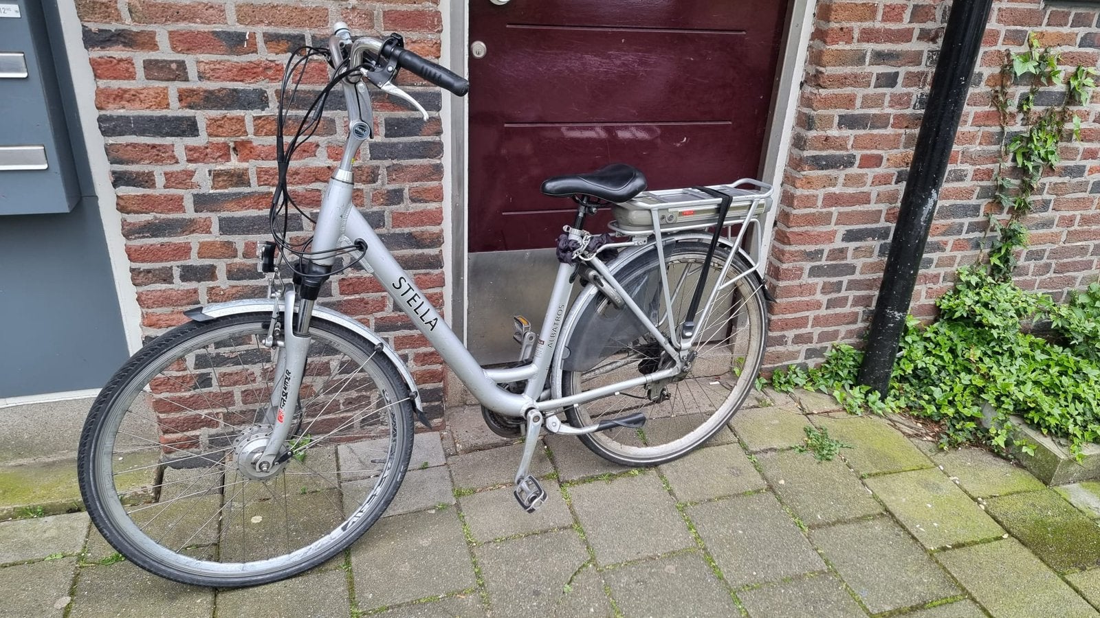 Stella albatros, Ophalen, Zo goed als nieuw, Overige merken
