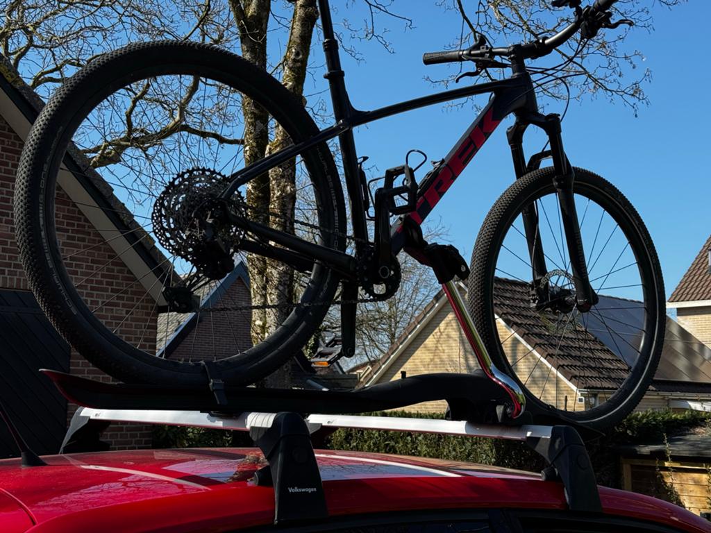 Dakdrager Fietsendrager voor 1 fiets, Ophalen, 1 fiets, Zo goed als nieuw, Dakdrager