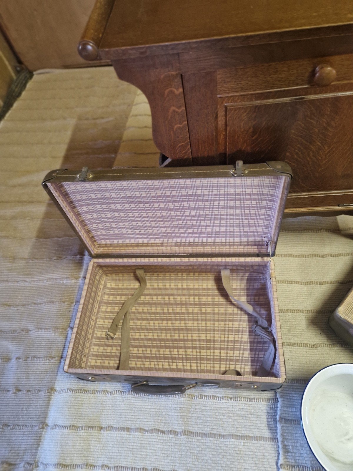 Antieke houten kast en twee vintage koffers, Ophalen of Verzenden
