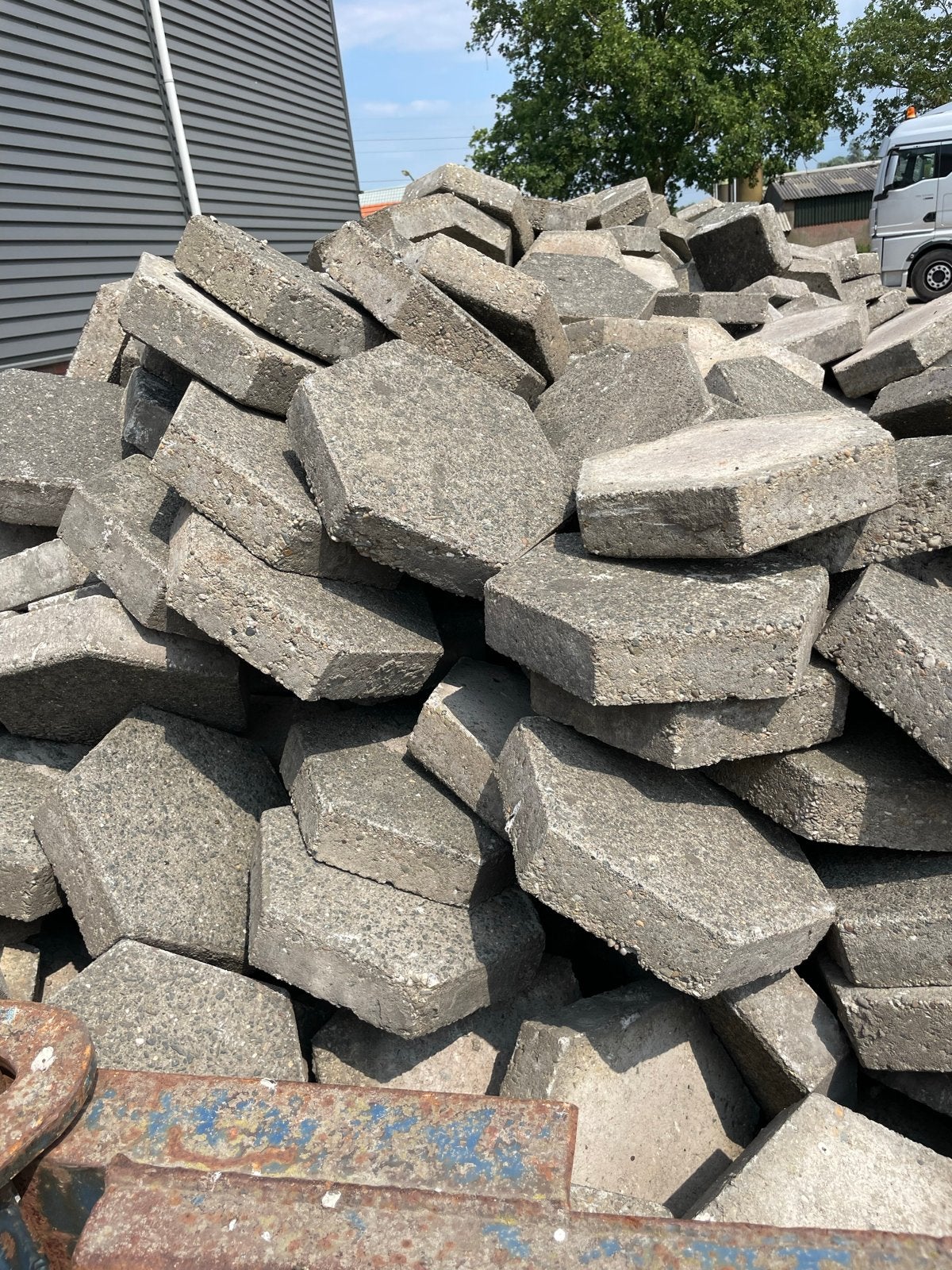 Zeskant tegels 120 m2, 6 cm dik, Ophalen, Gebruikt, 10 m² of meer, Beton