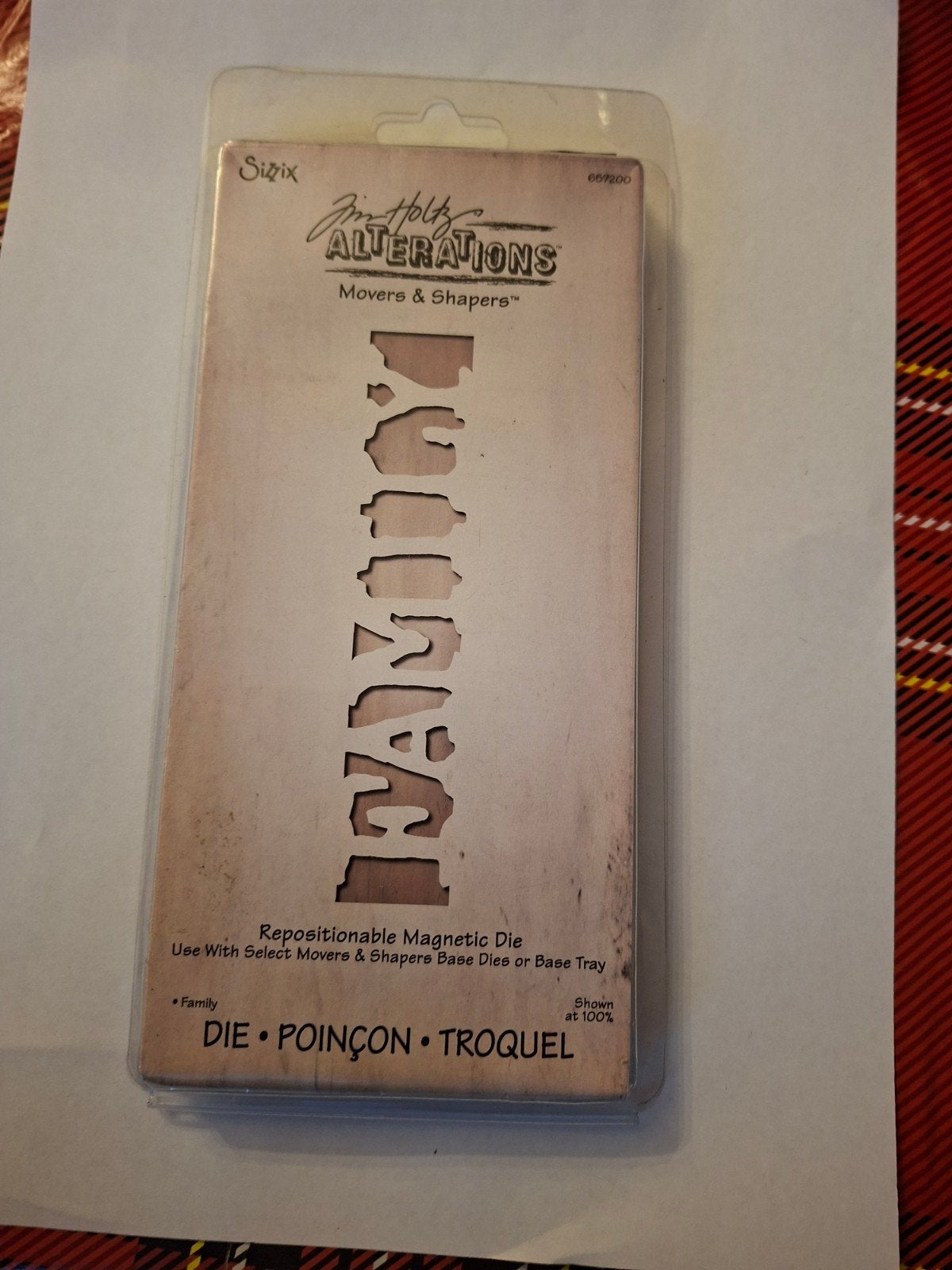 Tim Holtz Sizzix Alterations Movers & Shapers snijmal, Hobby en Vrije tijd, Geschikt voor snijden, Gereedschap of Toebehoren, Nieuw