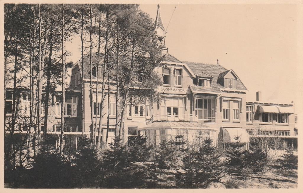 HARDERWIJK Sanatorium Sonnevanck Hoofdgebouw 1951, Verzamelen, Ansichtkaarten | Nederland, Gelopen, Gelderland, 1940 tot 1960
