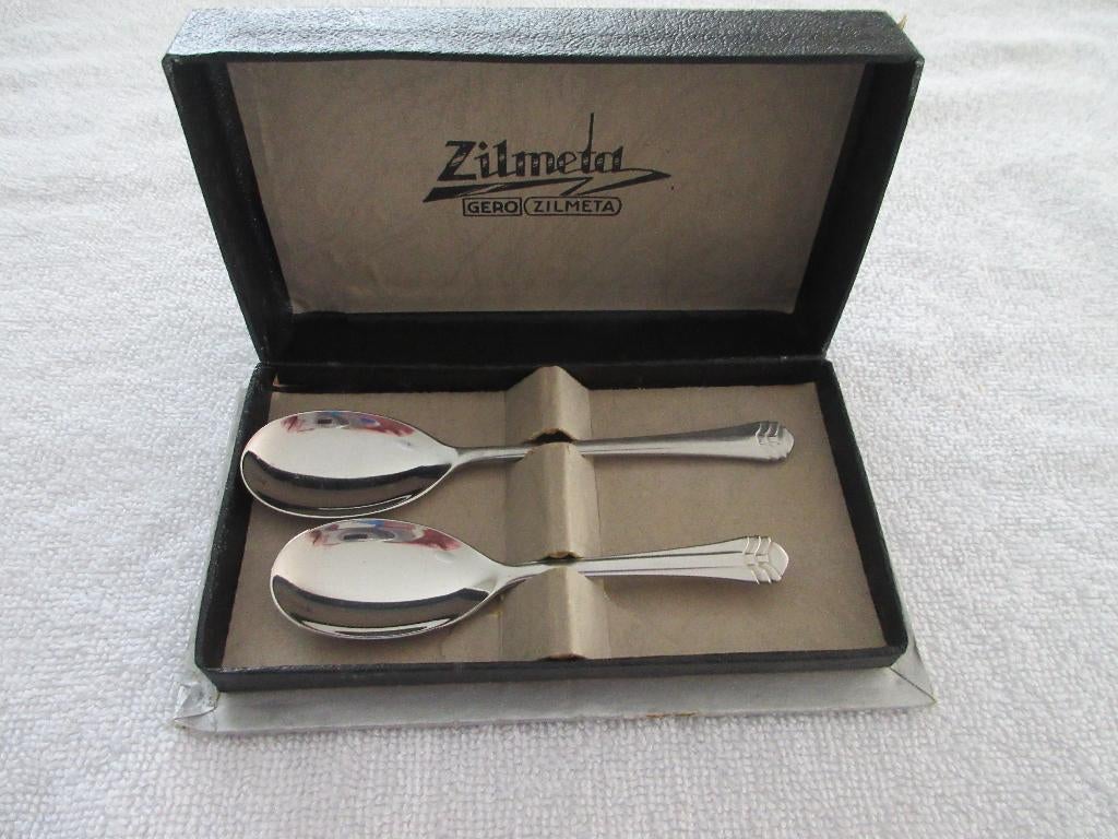2 x Gero Zilmeta model 398 suikerlepels in doos., Ophalen of Verzenden