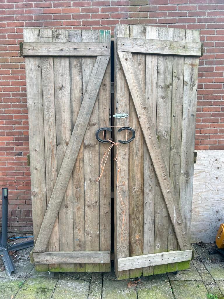 Houten zadelkast met planken, Huis en Inrichting, Ophalen, Gebruikt