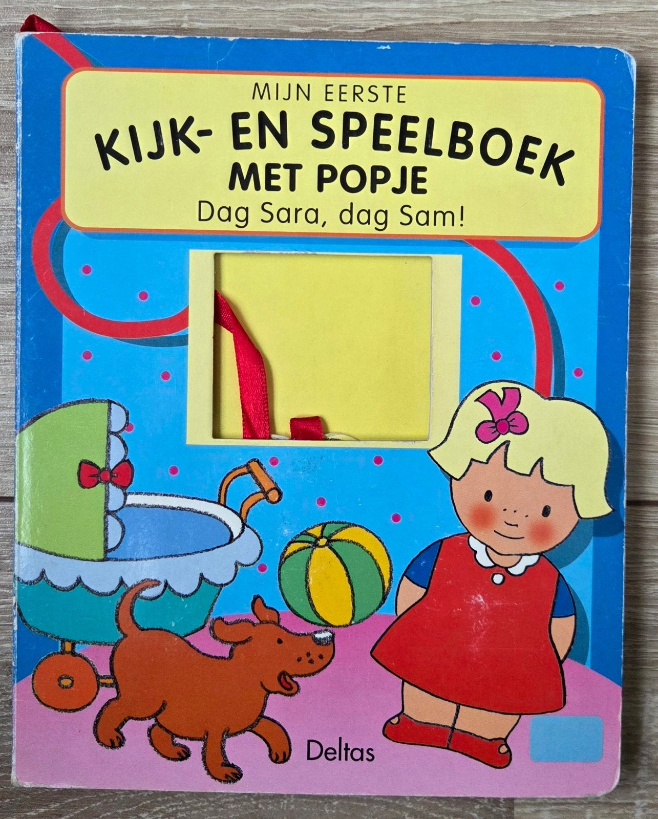 Mijn eerste kijk- en speelboek met popje, Ophalen of Verzenden, Gelezen