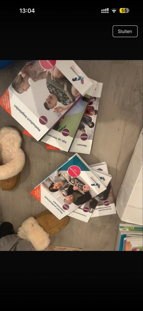 Studieboeken Zorg en Welzijn MBO KD2022, Boeken, Schoolboeken, Ophalen of Verzenden, Zo goed als nieuw, Overige niveaus