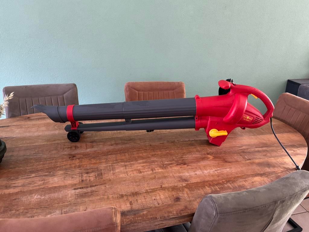Wolf garten LBV 2600 E bladblazer, Ophalen, Handgedragen, Zo goed als nieuw, Met opvangzak