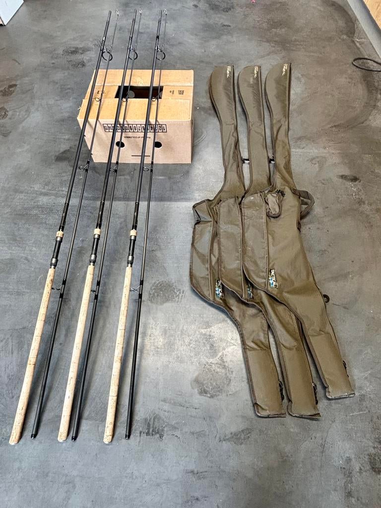 3X Shimano TX2 12ft 3lbs kurk incl. Tribal foudralen, Ophalen, Zo goed als nieuw, Werphengel